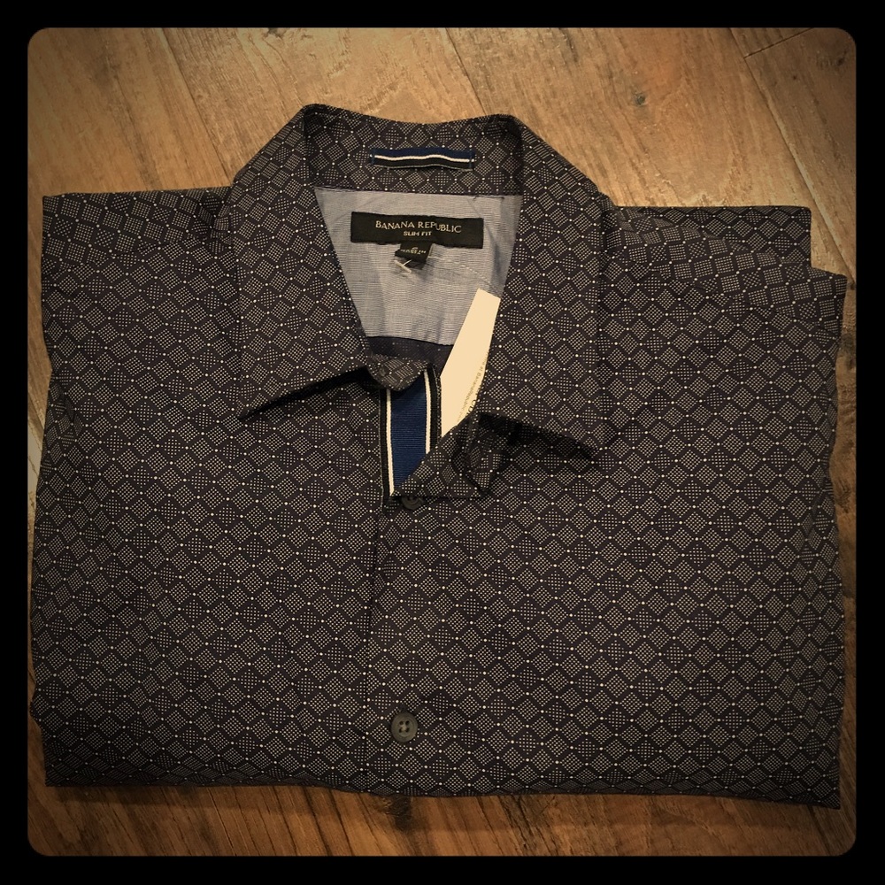 Banana Republic Slim Fit Men’s Dress Shirt